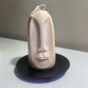 Large face candle